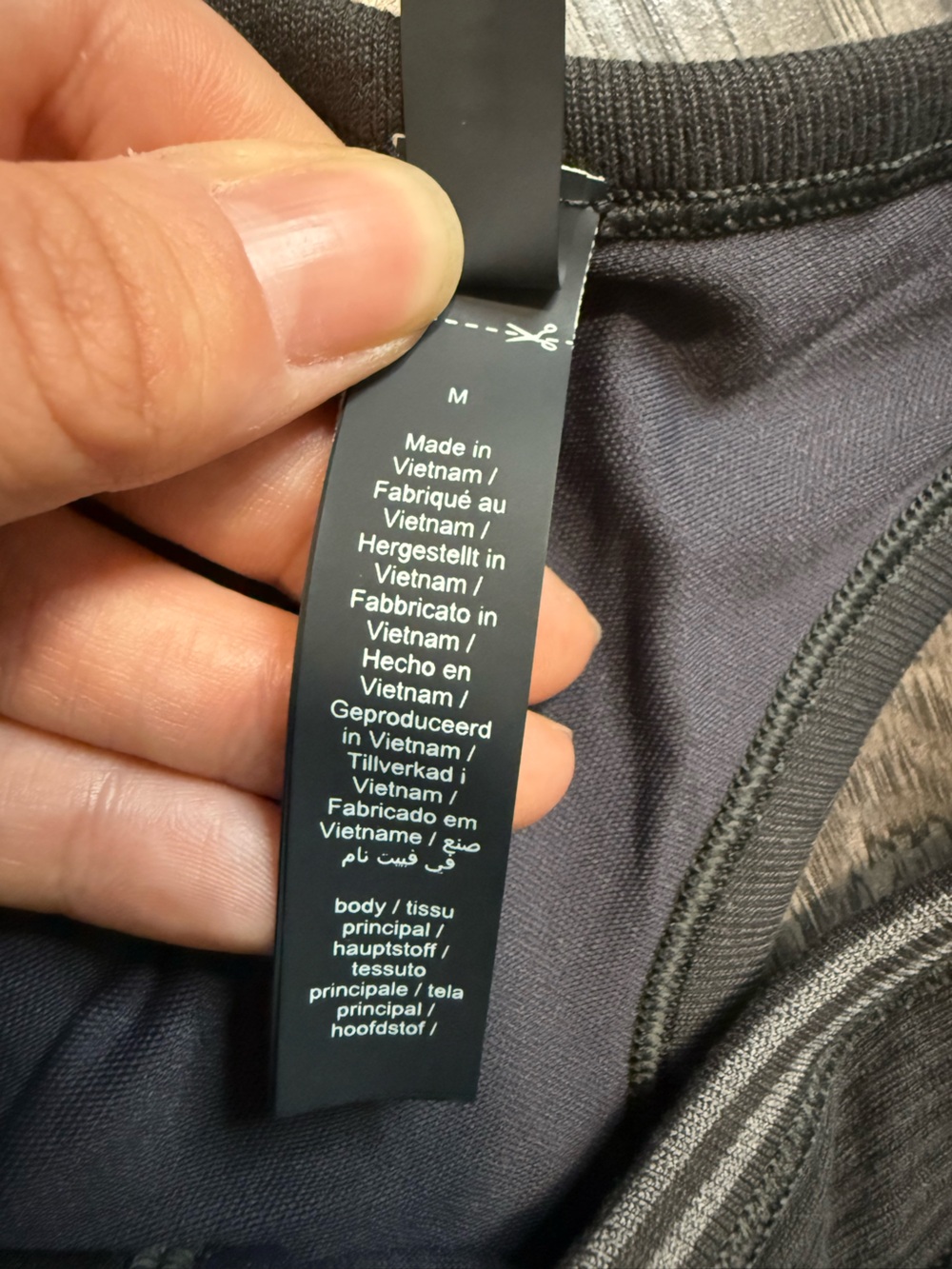 NikeSkims | Ribbed Sports Bra - Picture 3 of 3